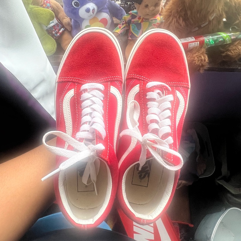 Vans Old Skool ‘Racing Red’ - Picture 2 of 8
